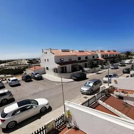 펜션 House Surfing Peniche 발리알