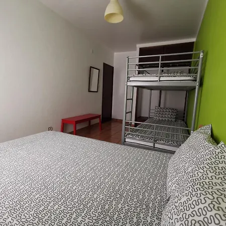 펜션 House Surfing Peniche *